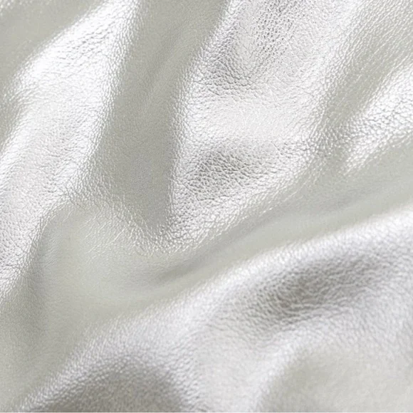 Abercrombie & Fitch 90’s Straight Ultra High Rise Faux Leather 27/4L NWT - Picture 8 of 9